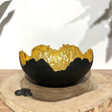 Charger l'image dans la galerie, Coupe Papier maché et feuilles d'Or L diam. 34 cm